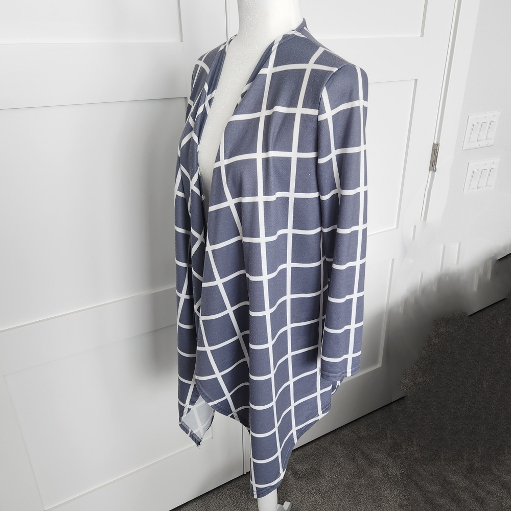 * Drape Front Cardigan - Picture 4 of 9